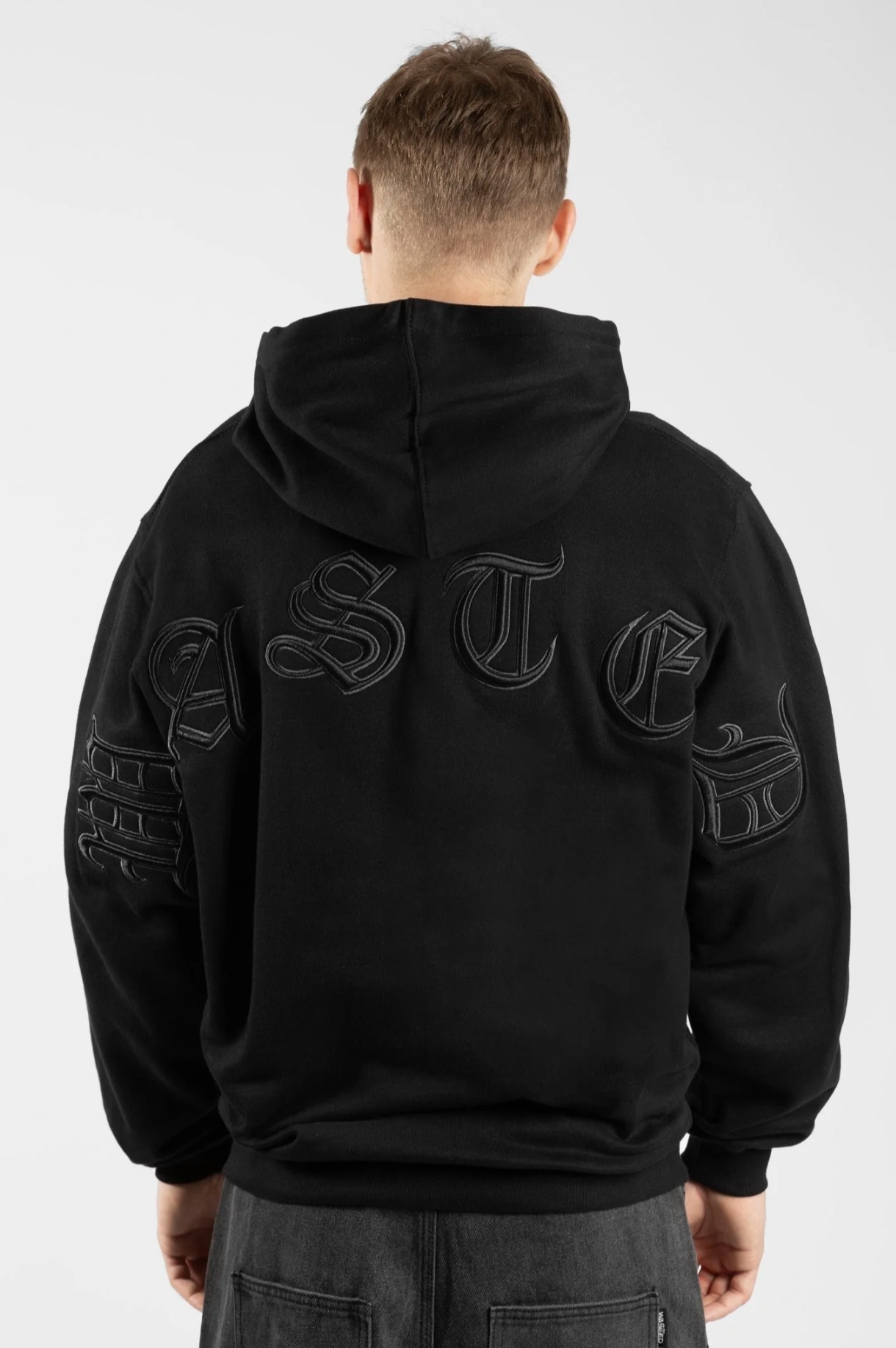 KINGDOM CURVE ZIP HOODIE - SCHWARZ