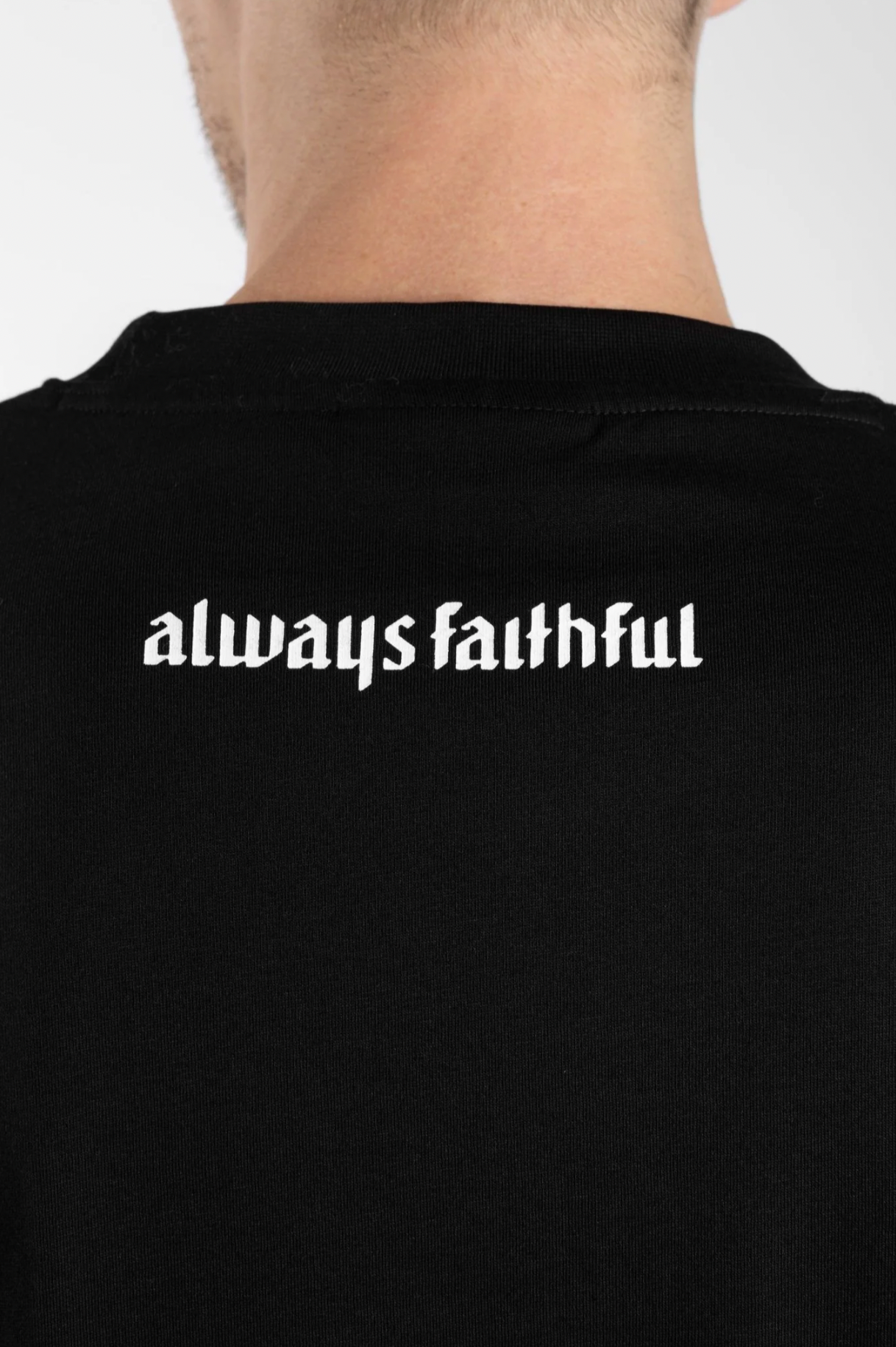 UNITED T-SHIRT - SCHWARZ