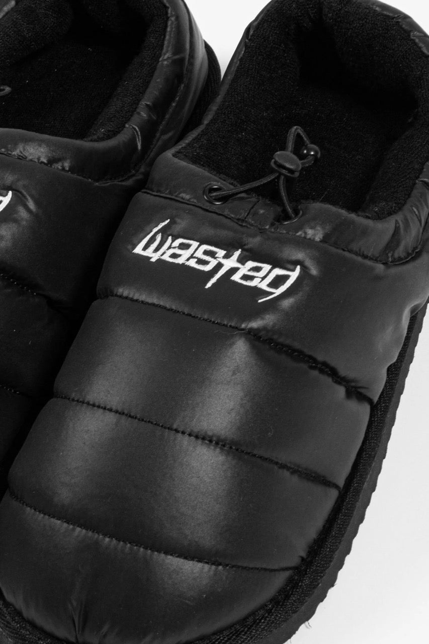 BLADE PUFFER SLIPPERS - BLACK