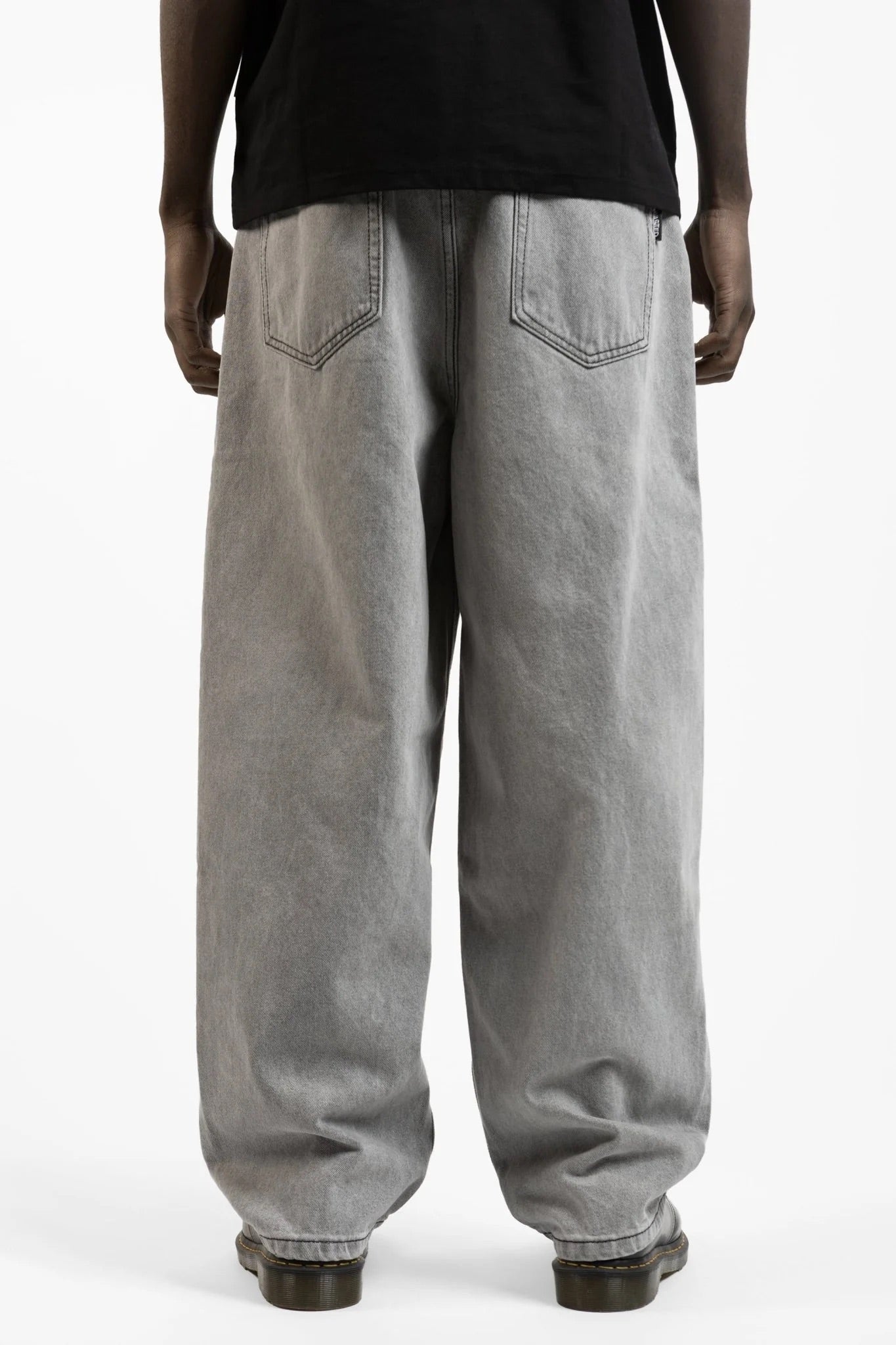 Signature Casper Hose - Grau