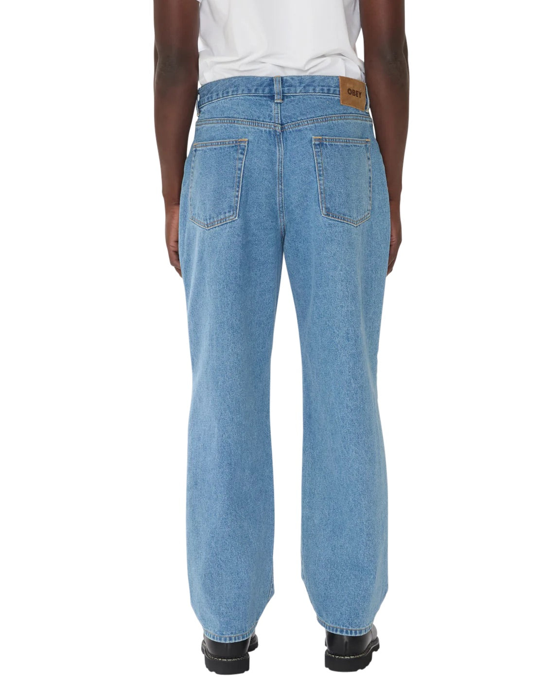 KLASSISCHER BAGGY-DENIM – HELLES INDIGO