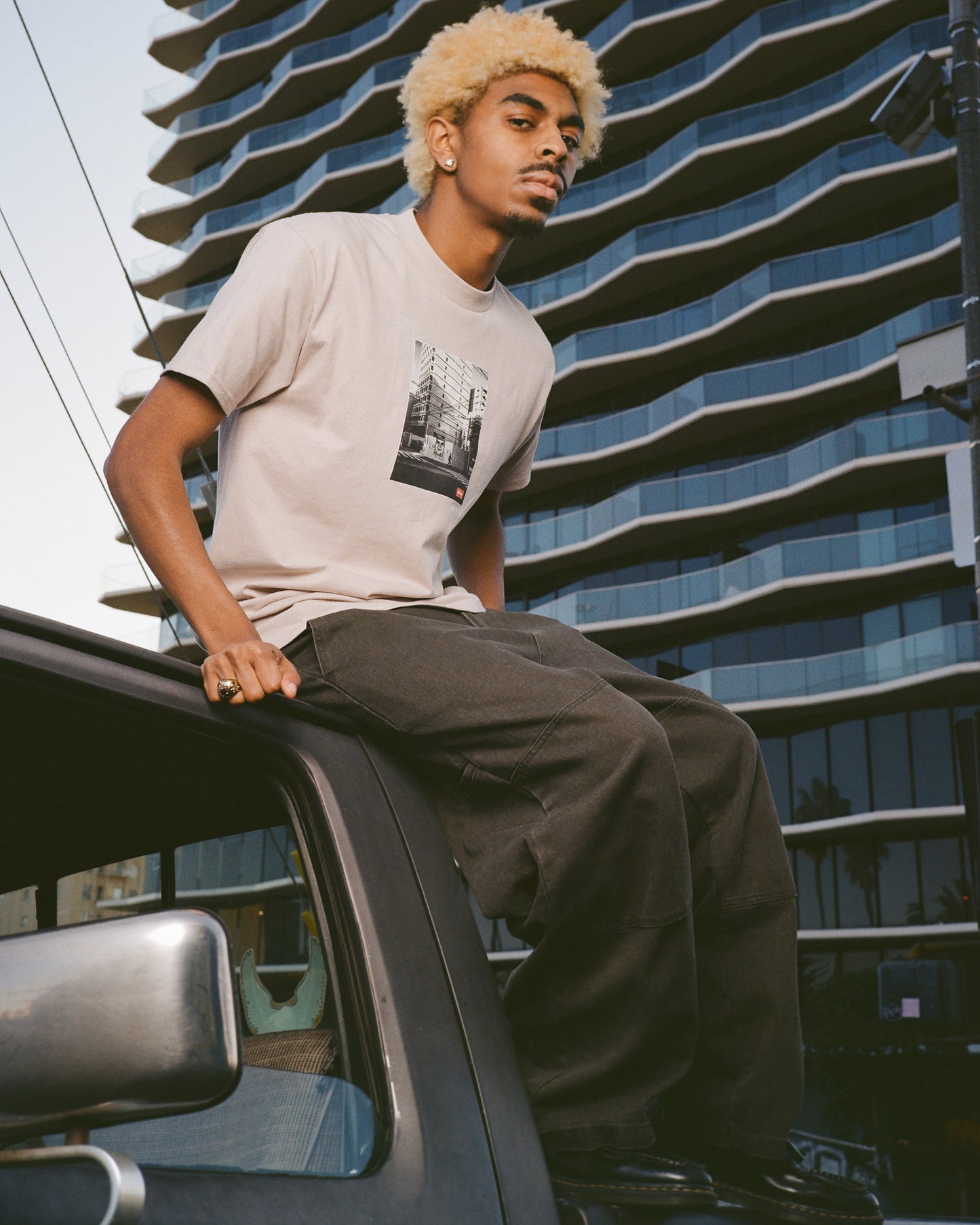 OSAKA FOTO KLASSISCHES T-SHIRT