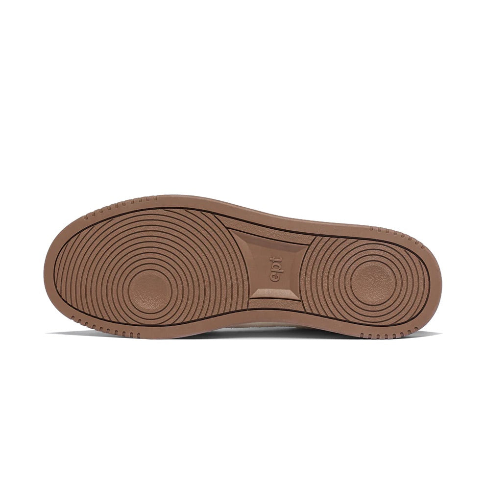 Court (Brown / White)