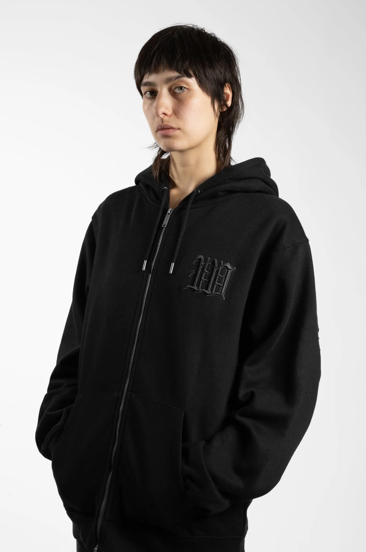 KINGDOM CURVE ZIP HOODIE - BLACK