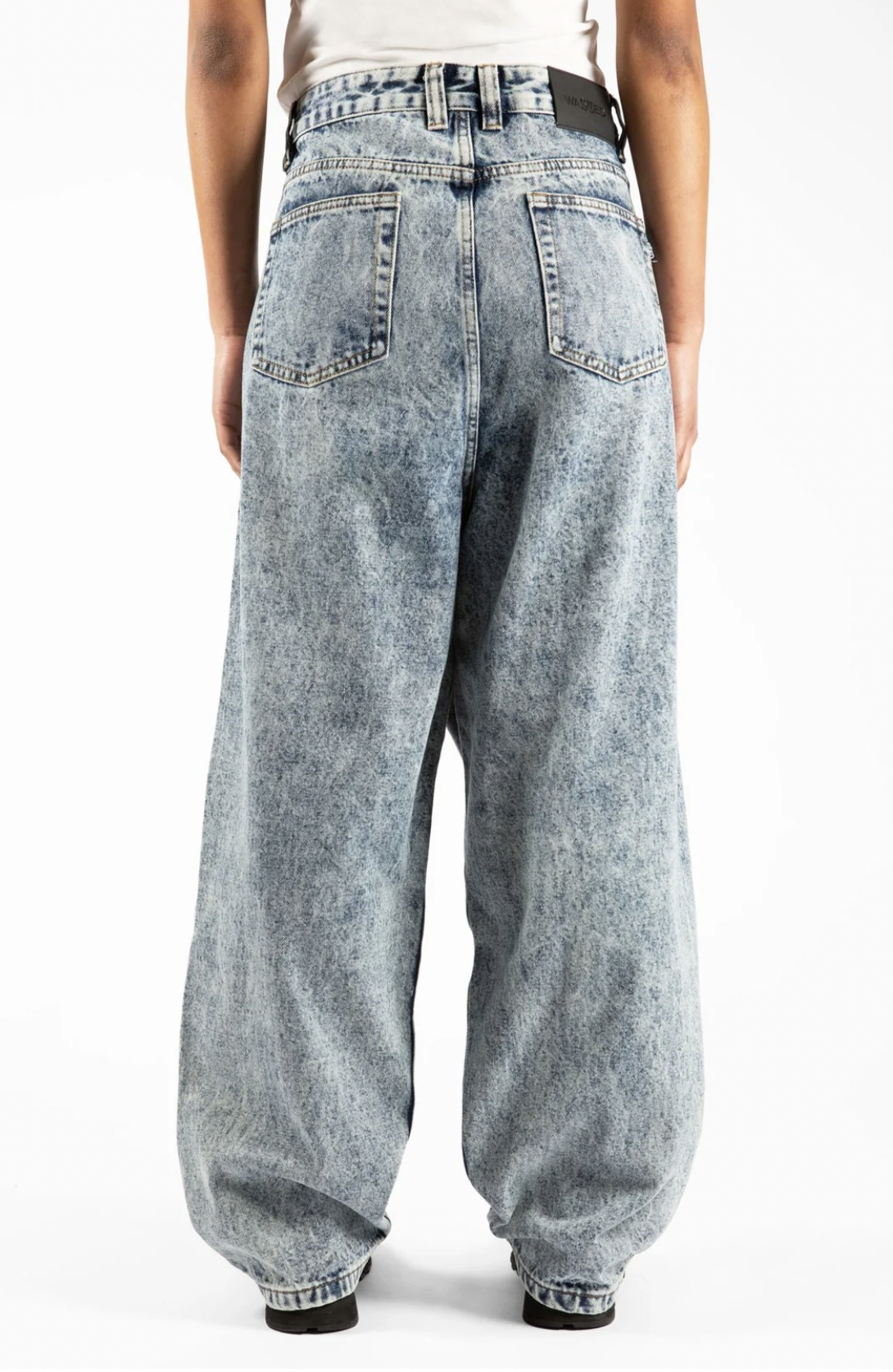 Jean Casper Snow Signature