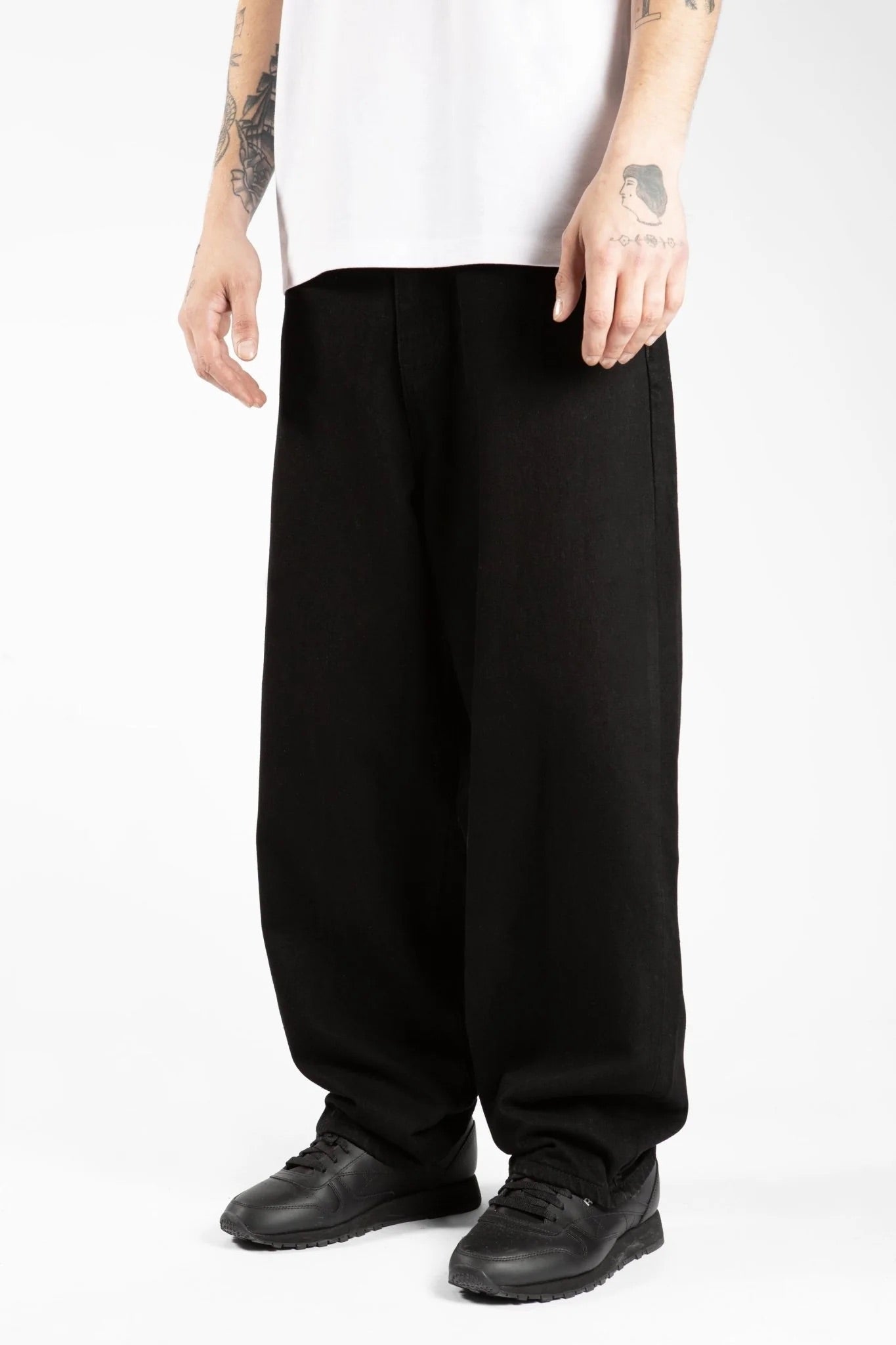 SIGNATURE CASPER HOSE - SCHWARZ