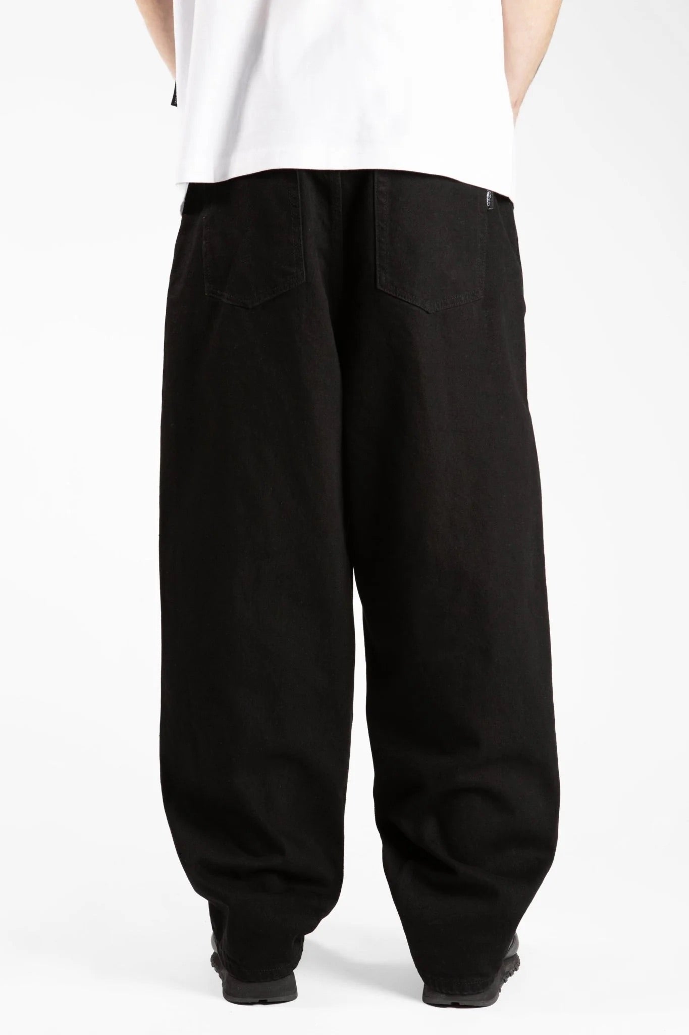 SIGNATURE CASPER HOSE - SCHWARZ