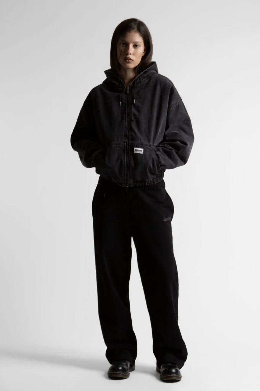 Shelter Jacket Pusher