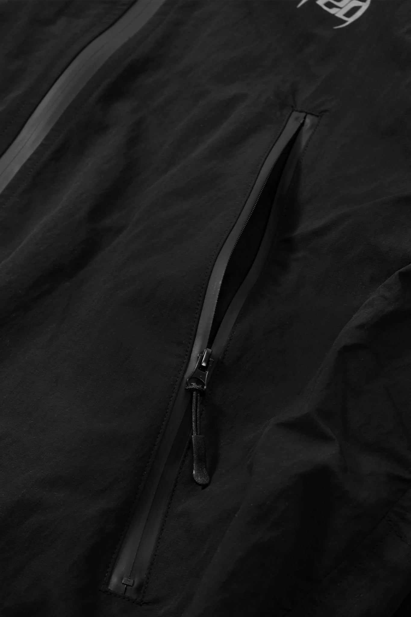 Blade Windbreaker