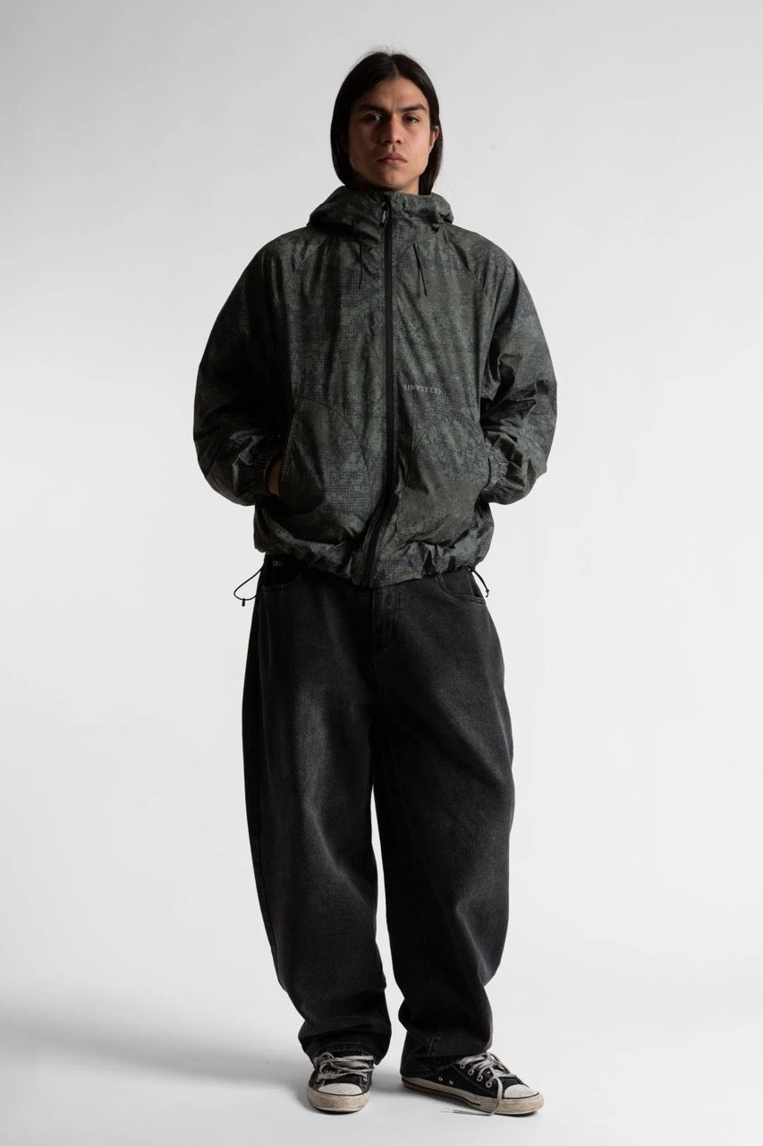 Swarm Windbreaker - Olive Khaki Camo